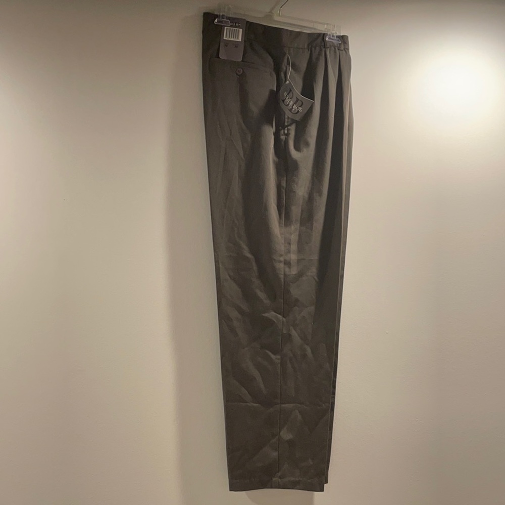 NWT men’s gray dress pants Bugle Boy size 34x30
